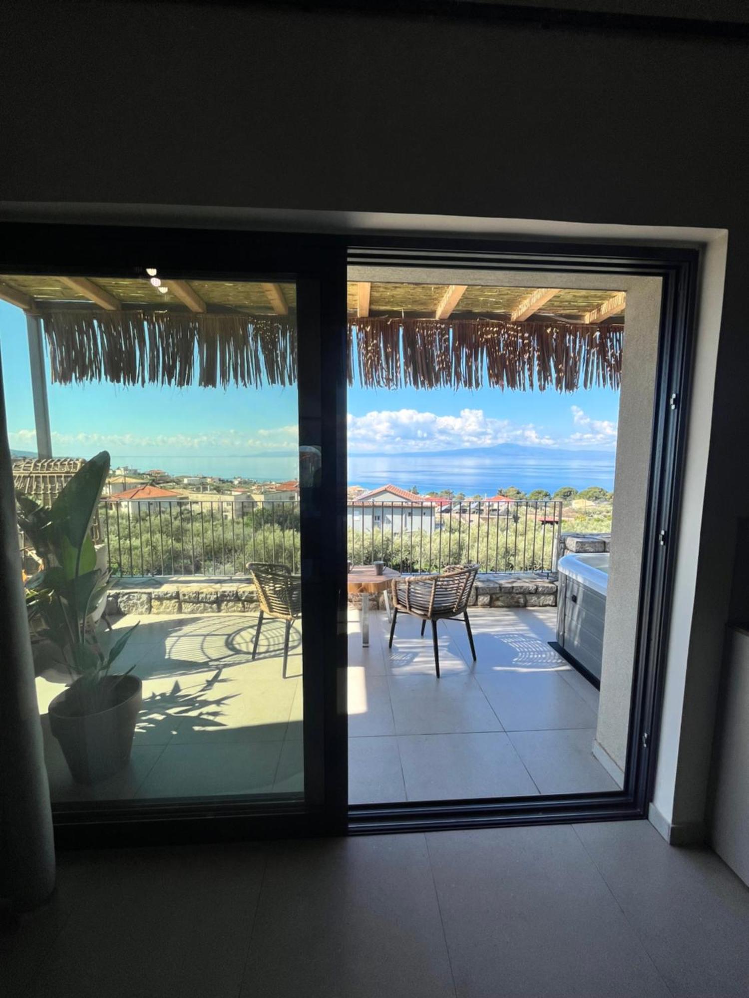 Apartamento Petrichor Kalamata Exterior foto