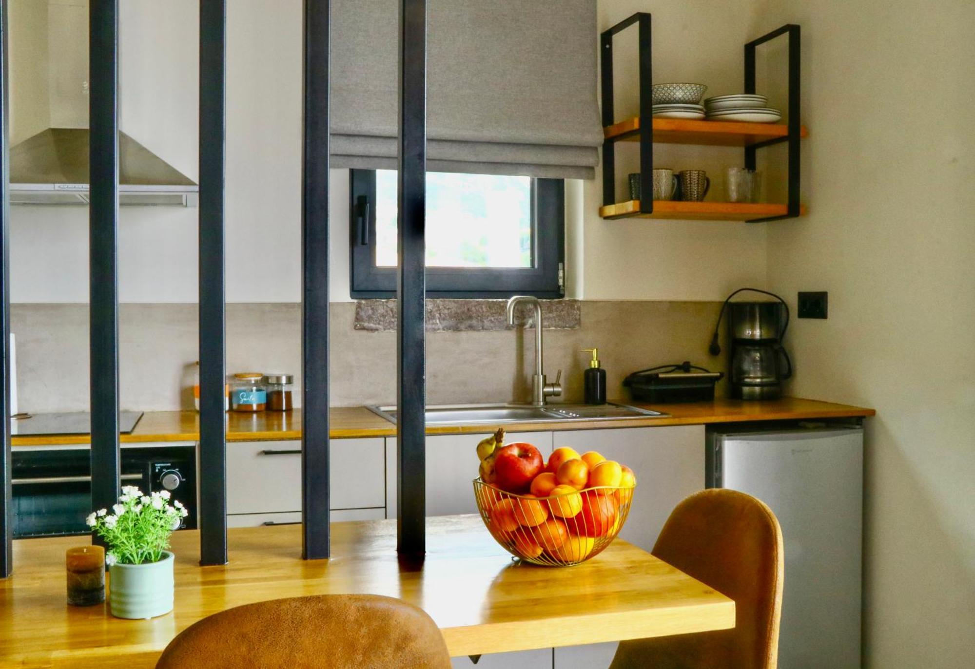 Apartamento Petrichor Kalamata Exterior foto